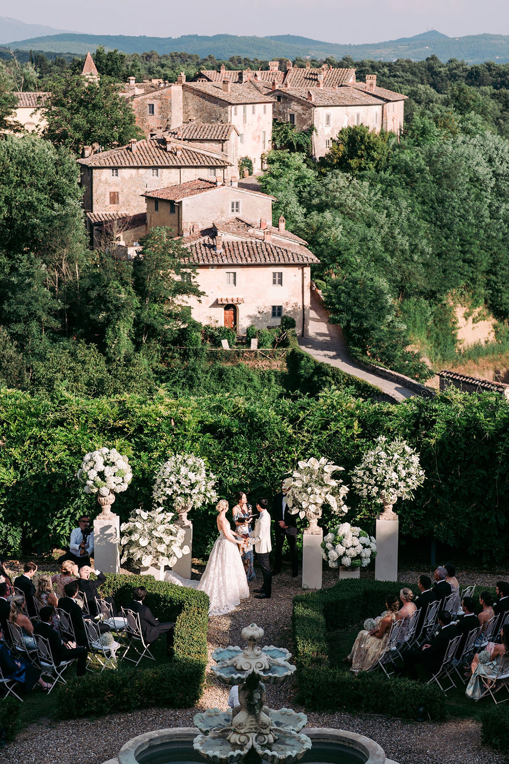 il-borro-wedding-in-tuscany-33
