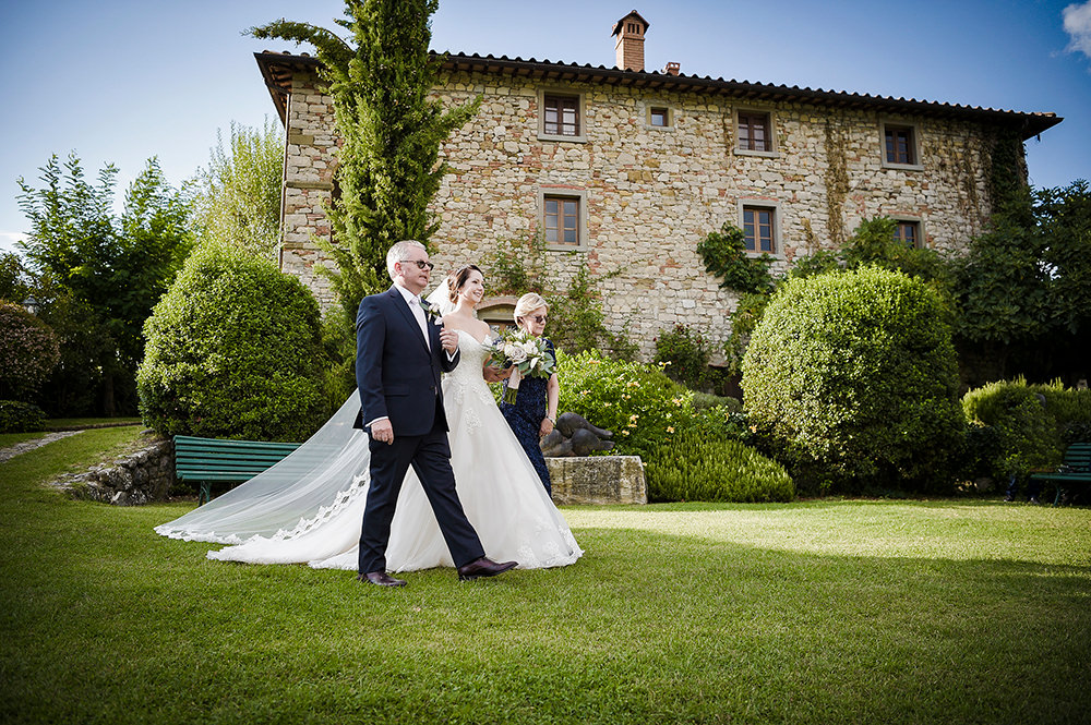 arezzo-hamlet-wedding-in-tuscany-09
