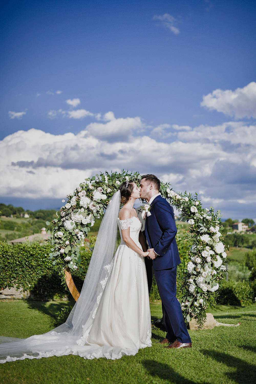 arezzo-hamlet-wedding-in-tuscany-17
