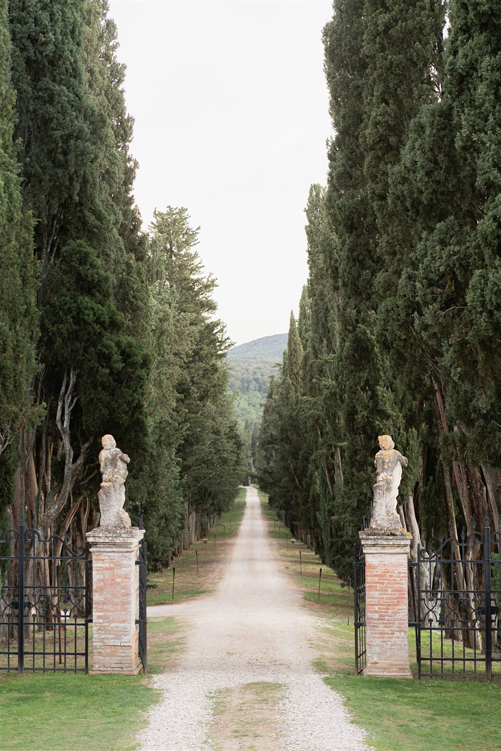 borgo-stomennano-wedding-in-tuscany-01a