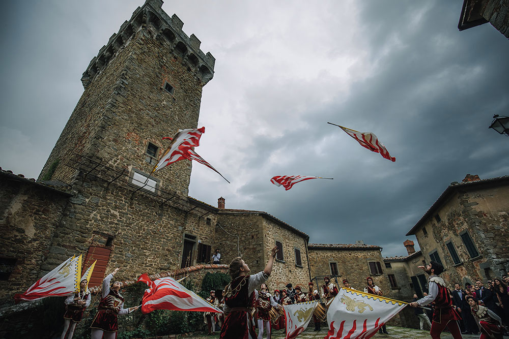 gargonza-castle-wedding-12