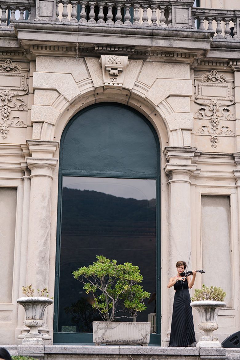 lake-como-wedding-at-villa-erba-34